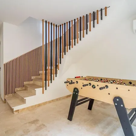 Maison De Charme Avec Piscine-clim-plage A 10min *