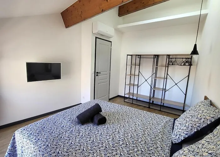 Maison De Charme Avec Piscine-clim-plage A 10min